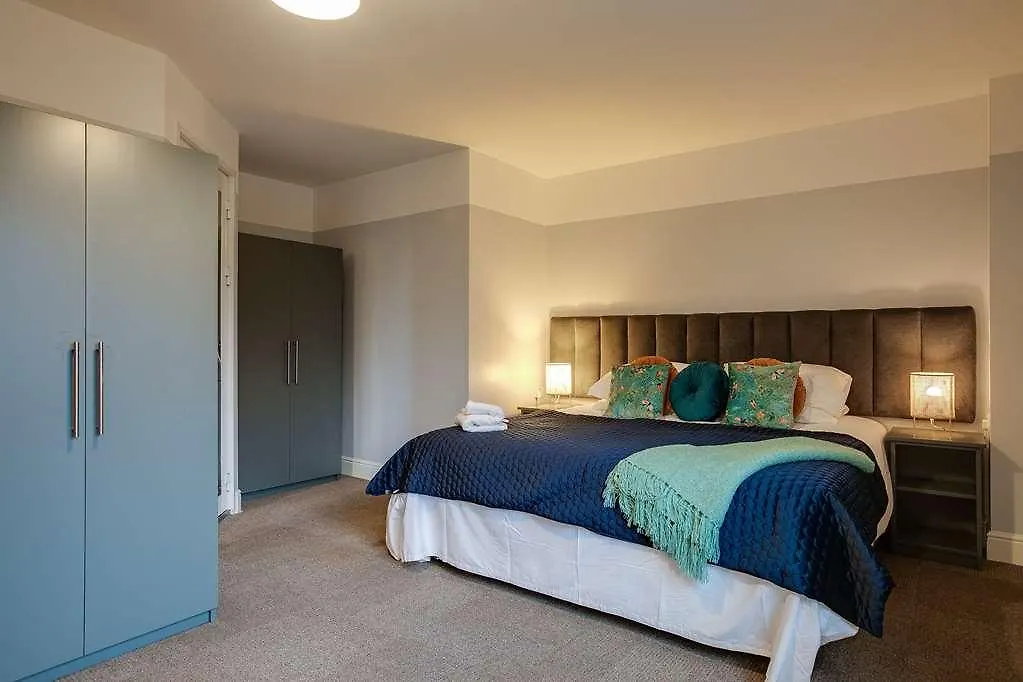 Griffith Halls Of Residence Dublin Hotel